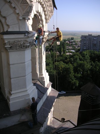 Реставрационные работы по Вознесенскому собору в г.Новочеркасске, 2007г. Реставрационные работы по Вознесенскому собору в г.Новочеркасске, 2007г.